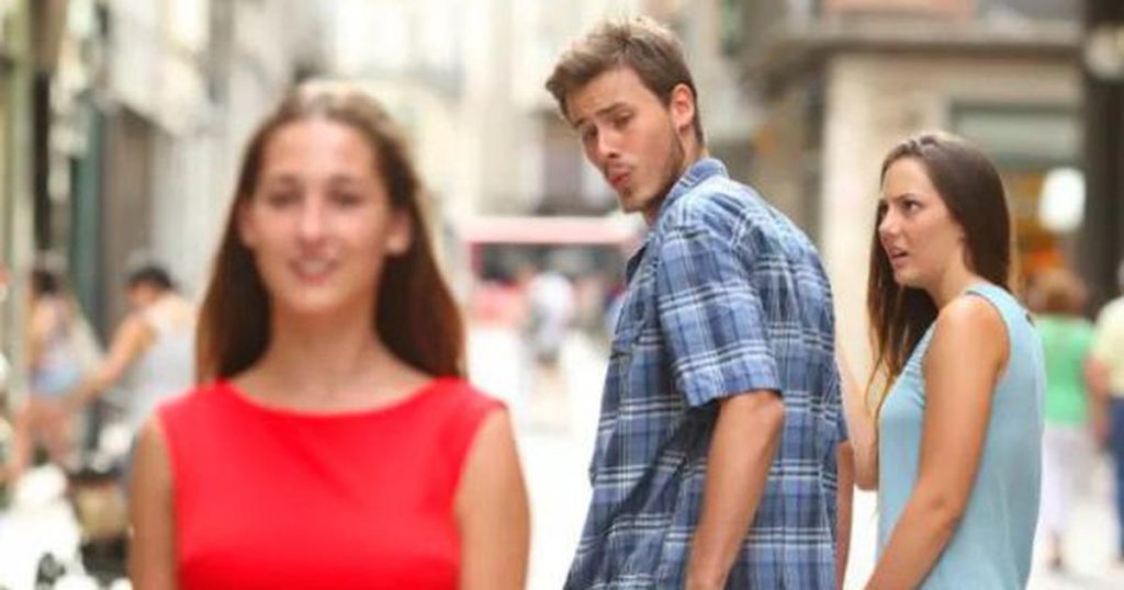 Ladies, if you see this happening in your relationship, you are in trouble. Time to move on *ASAP*