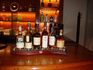 Essential checklist for curating a home bar: a handy guide for mixology mastery