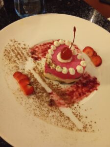 Acing the art of sit-down dinners, by invite only